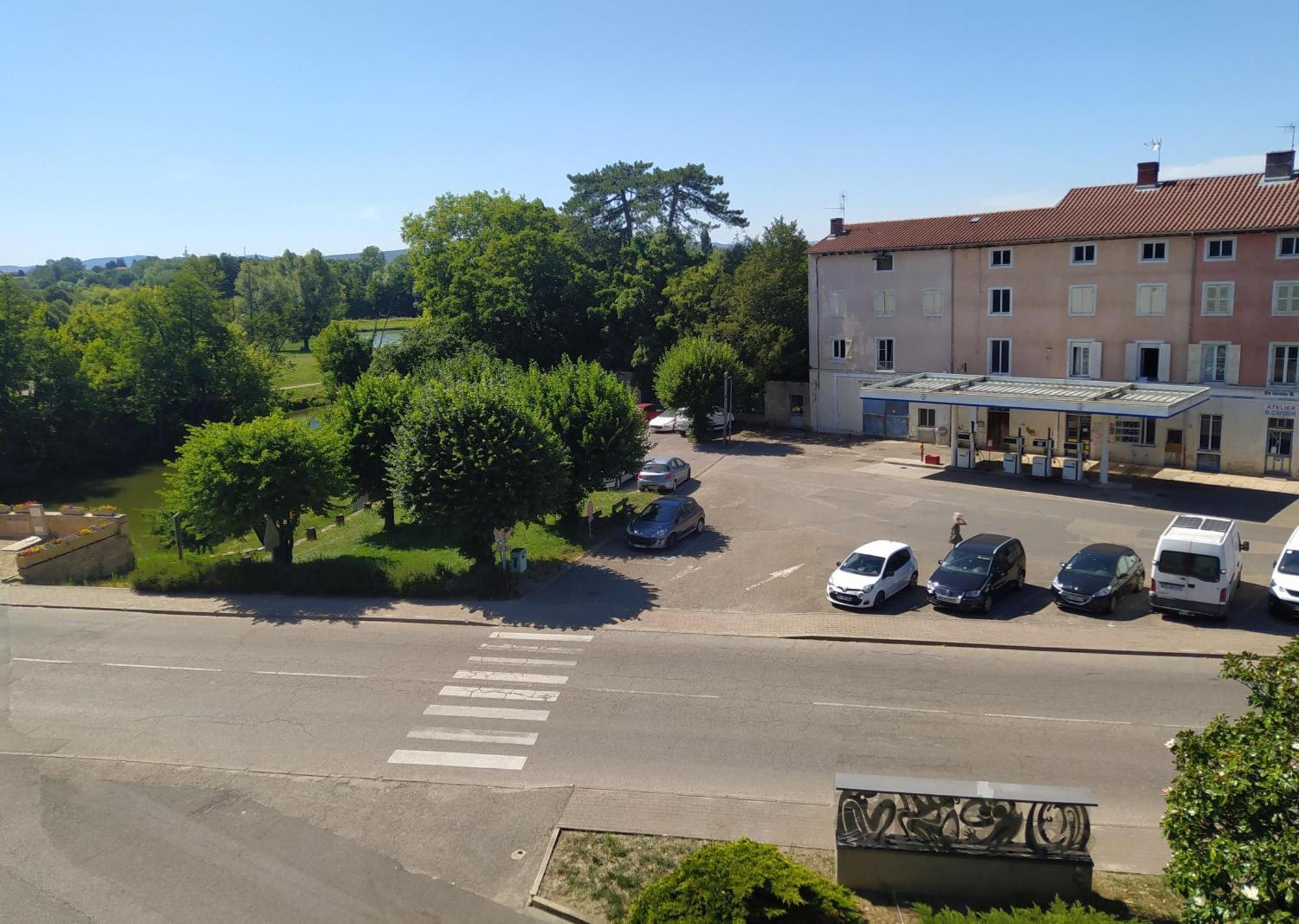 Appartement Le Cinoche, Cocon Sous Les Toits à Pont-de-Vaux Extérieur photo